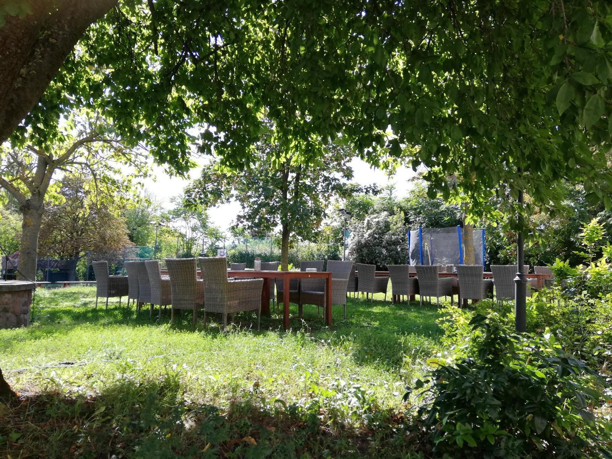 Sziget23 Hotel Ábrahámhegy Buitenkant foto