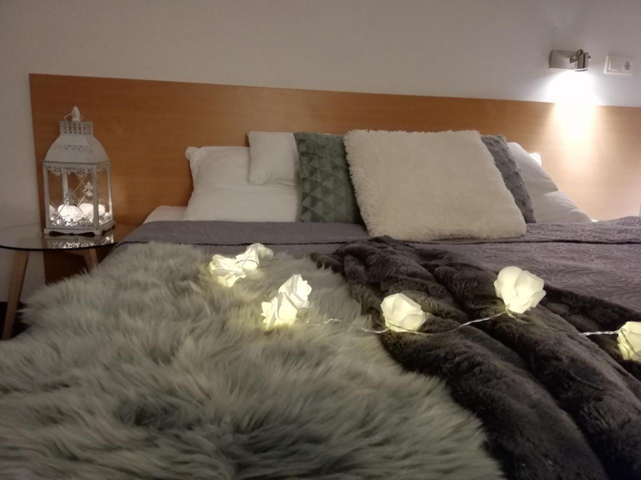 Sziget23 Hotel Ábrahámhegy Buitenkant foto